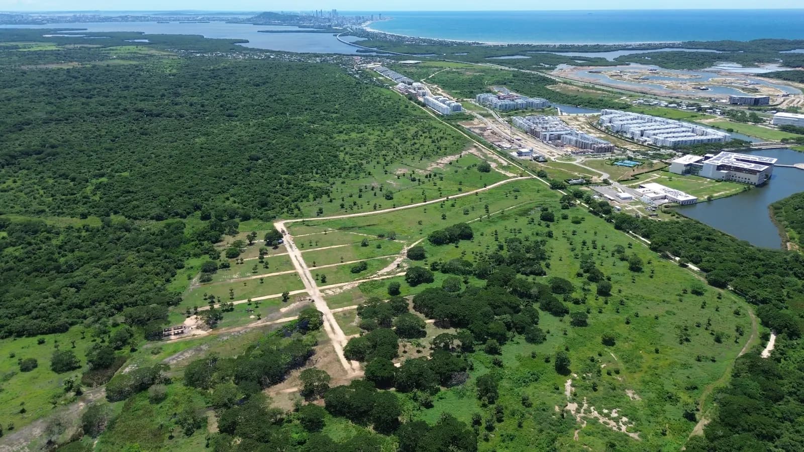 Vista aérea de lotes en la Zona Norte de Cartagena