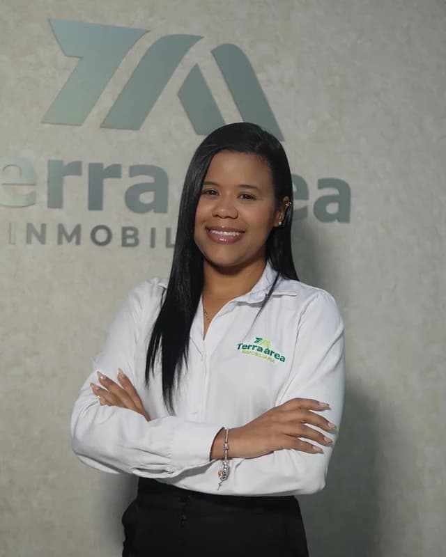 Isabel De Chico — Directora Comercial