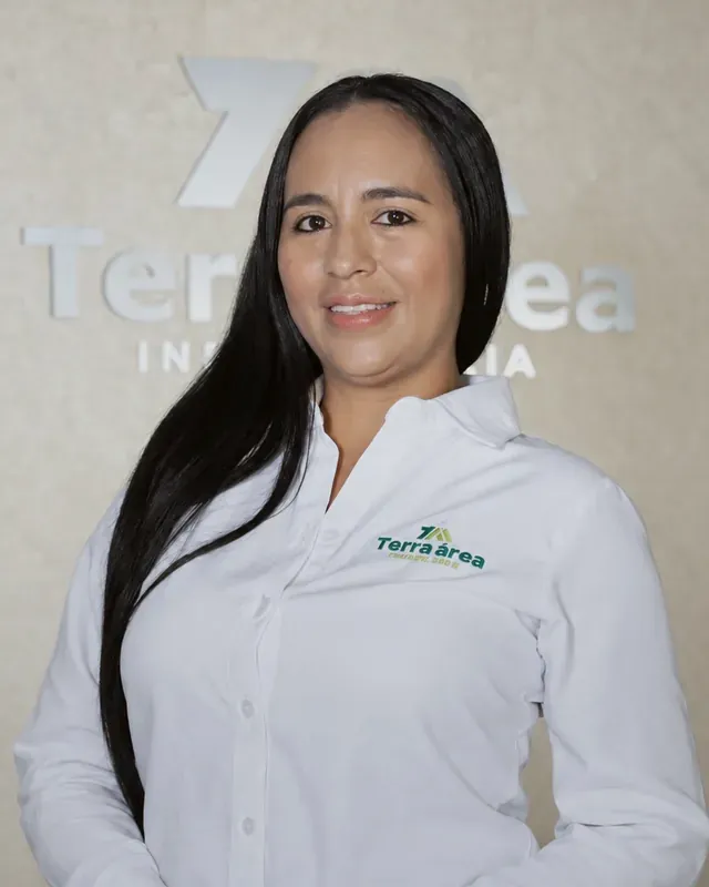 Nataly John — Asesora comercial
