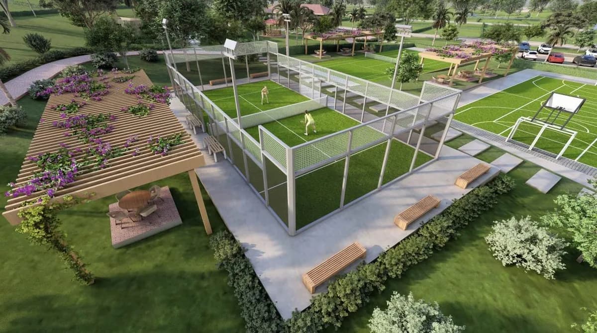 Canchas de pádel acristaladas del área deportiva